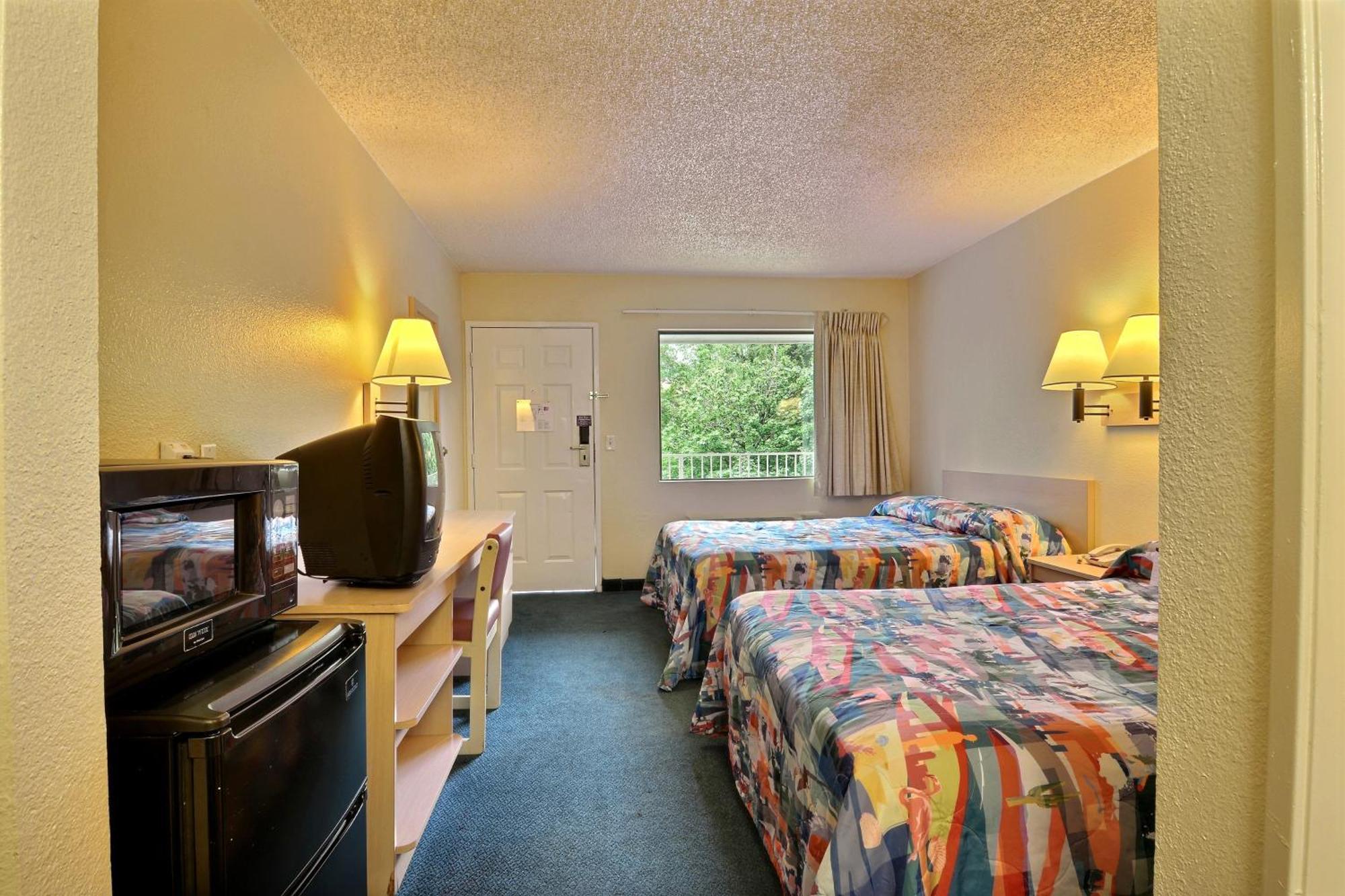 Motel 6-Seattle, Wa - South Сиатак Екстериор снимка
