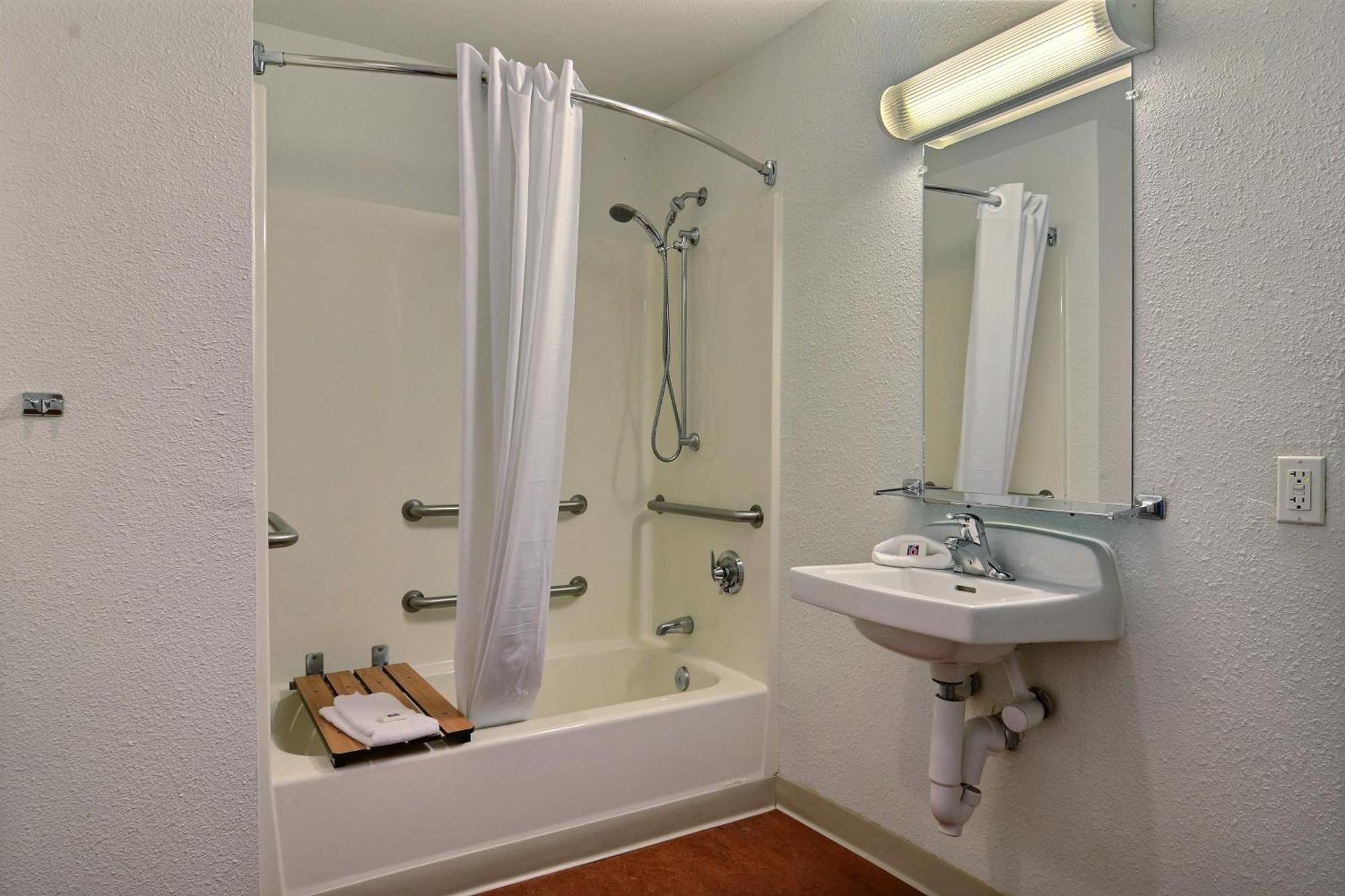 Motel 6-Seattle, Wa - South Сиатак Екстериор снимка