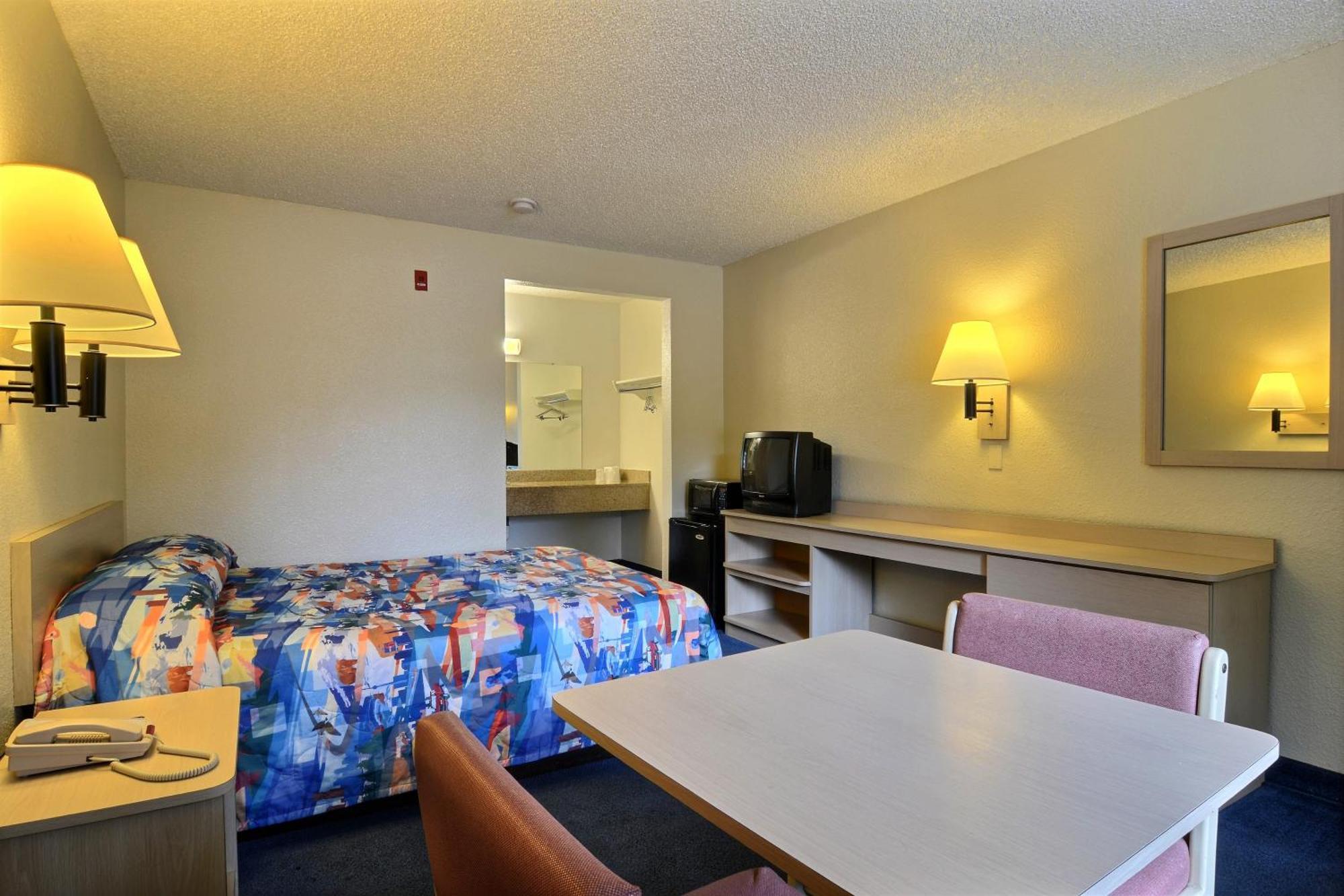 Motel 6-Seattle, Wa - South Сиатак Екстериор снимка